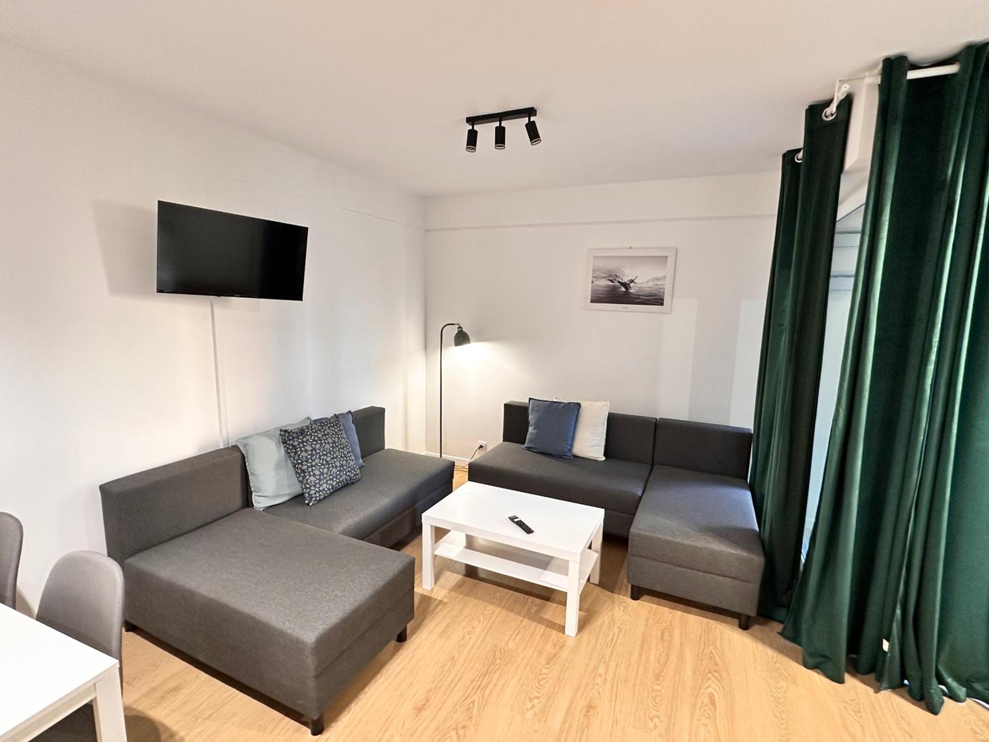Lineburg Villa Apartments Варшава Екстериор снимка