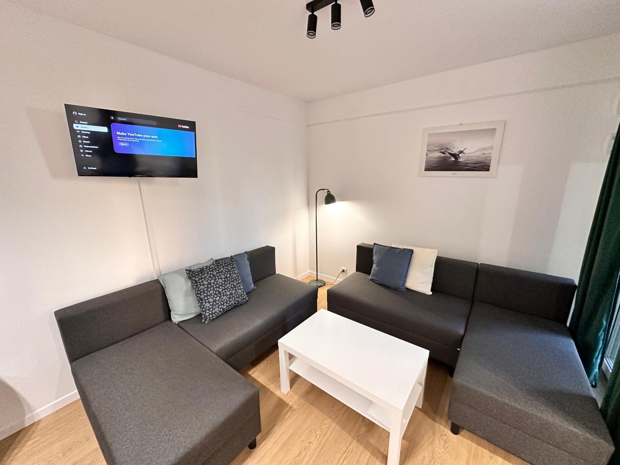 Lineburg Villa Apartments Варшава Екстериор снимка